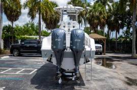 Used Yamaha 250HP 4-Stroke Outboard Motor 